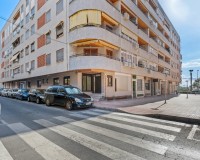 Sprzedaż - Apartament - Torrevieja - Playa del Acequión