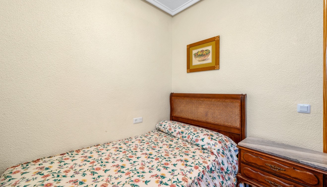 Sprzedaż - Apartament - Torrevieja