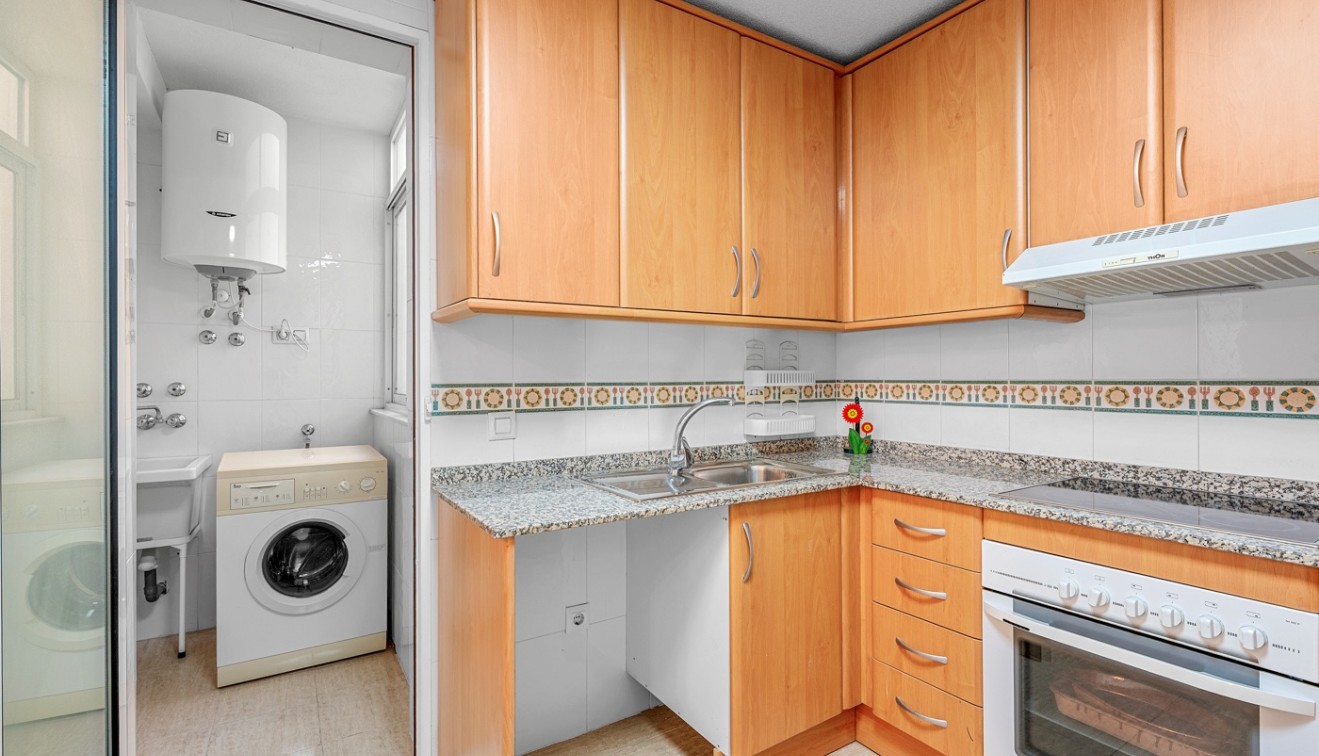 Sprzedaż - Apartament - Torrevieja