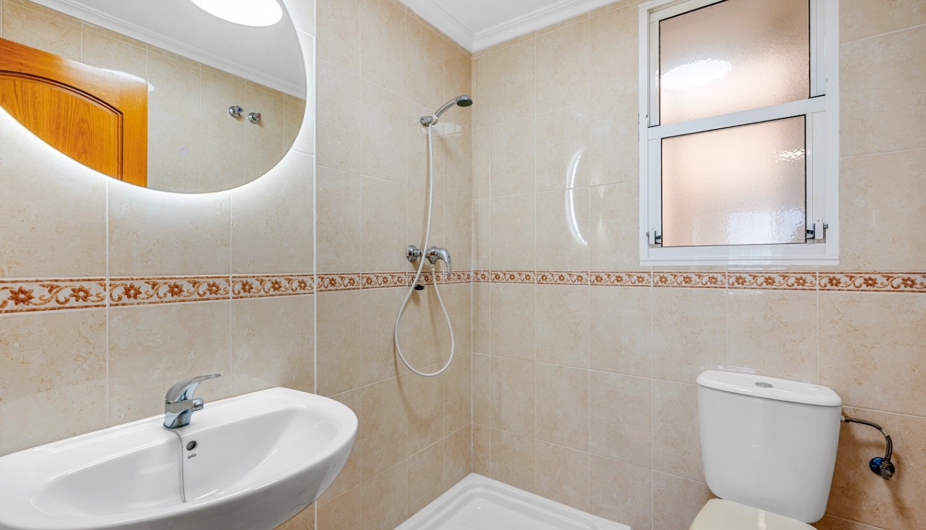 Sprzedaż - Apartament - Torrevieja