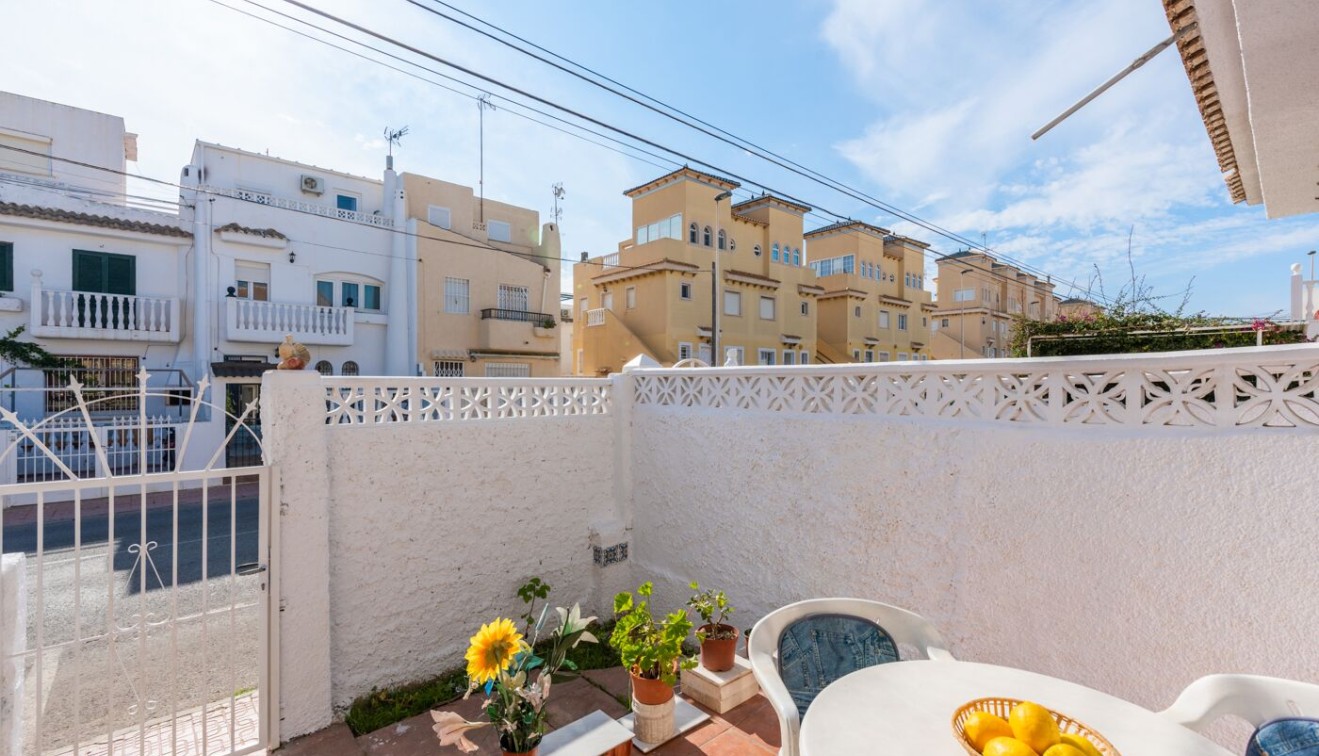 Sprzedaż - Apartament - Torrevieja