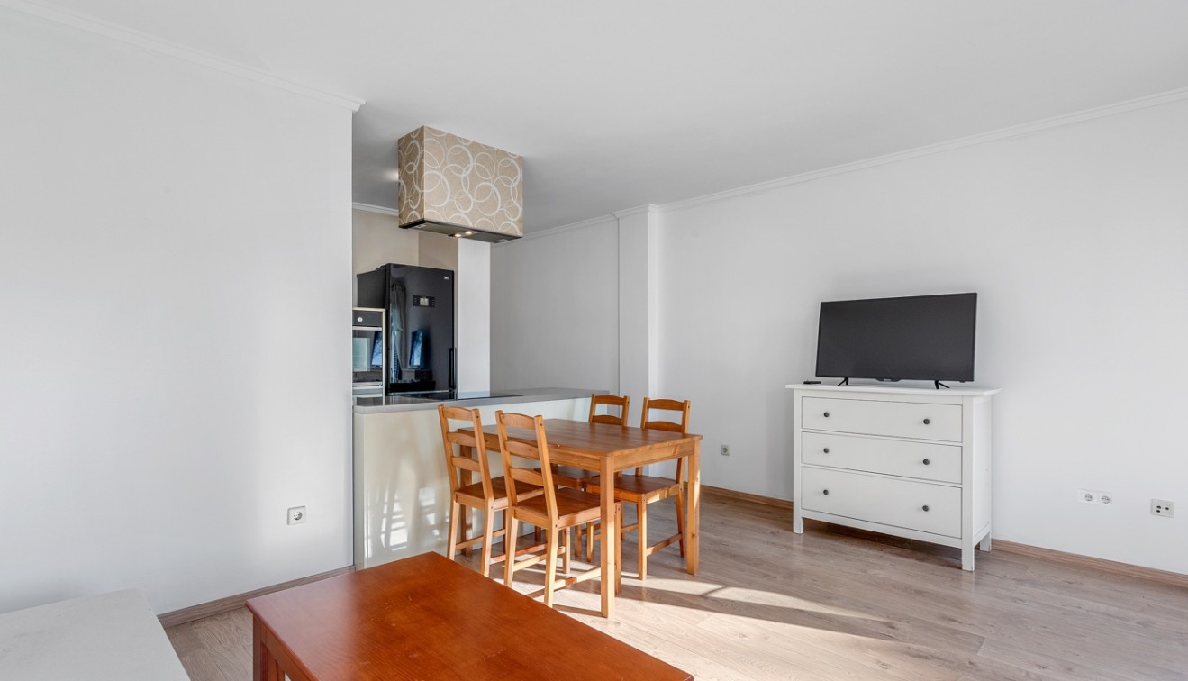 Sprzedaż - Apartament - Villamartín