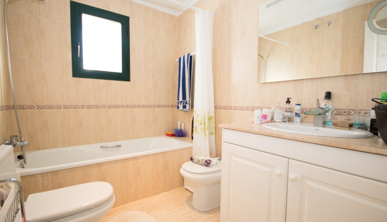 Sprzedaż - Apartament - Villamartín