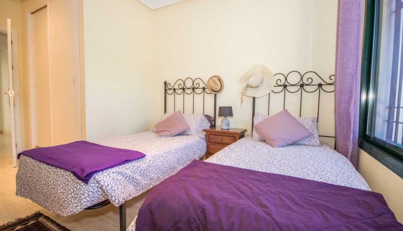 Sprzedaż - Apartament - Villamartín