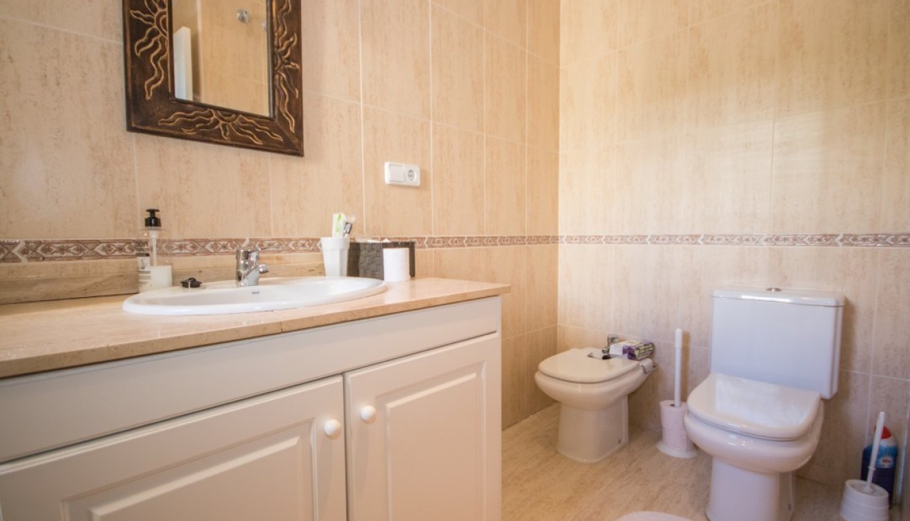 Sprzedaż - Apartament - Villamartín