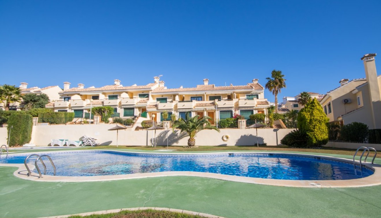 Sprzedaż - Apartament - Villamartín