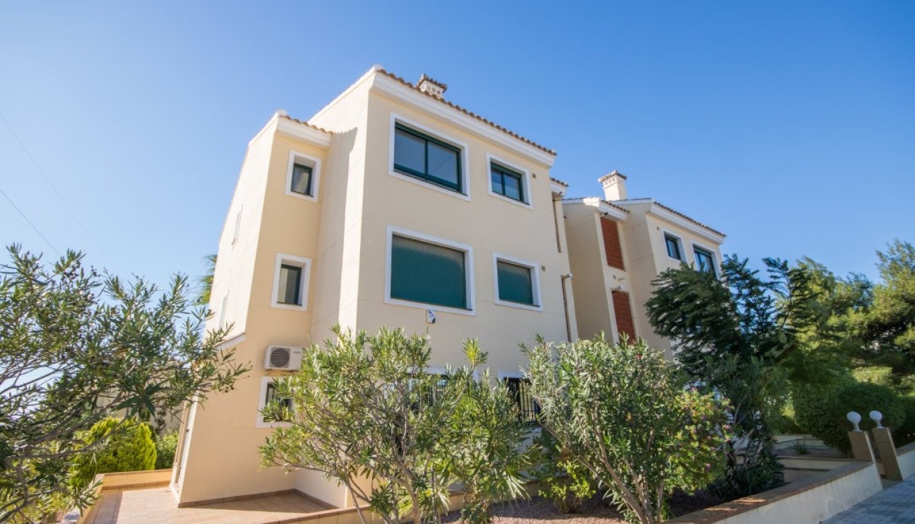 Sprzedaż - Apartament - Villamartín