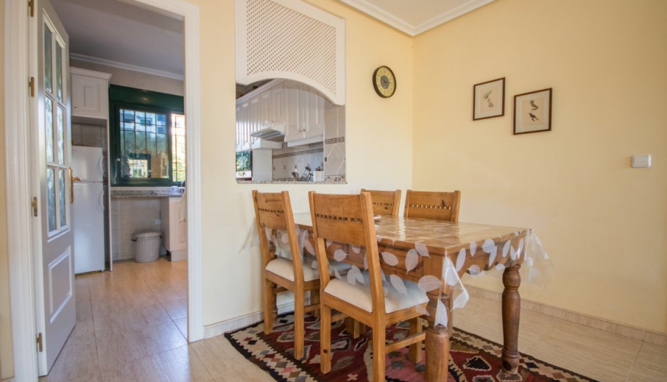 Sprzedaż - Apartament - Villamartín