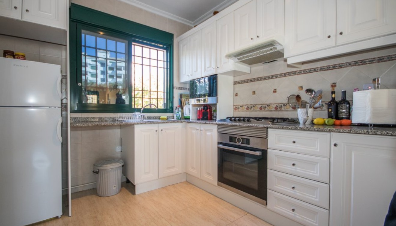 Sprzedaż - Apartament - Villamartín