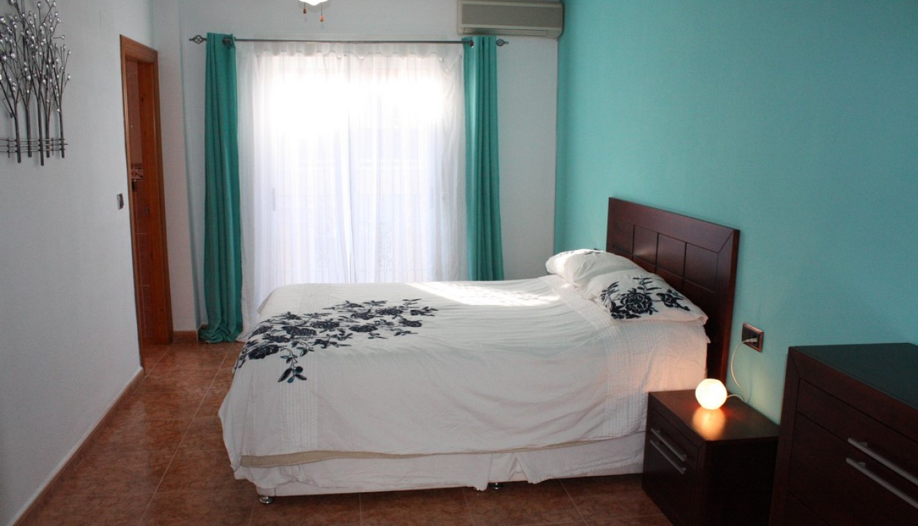 Sprzedaż -  - Benijófar