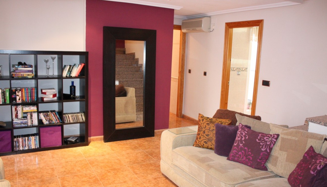 Sprzedaż -  - Benijófar