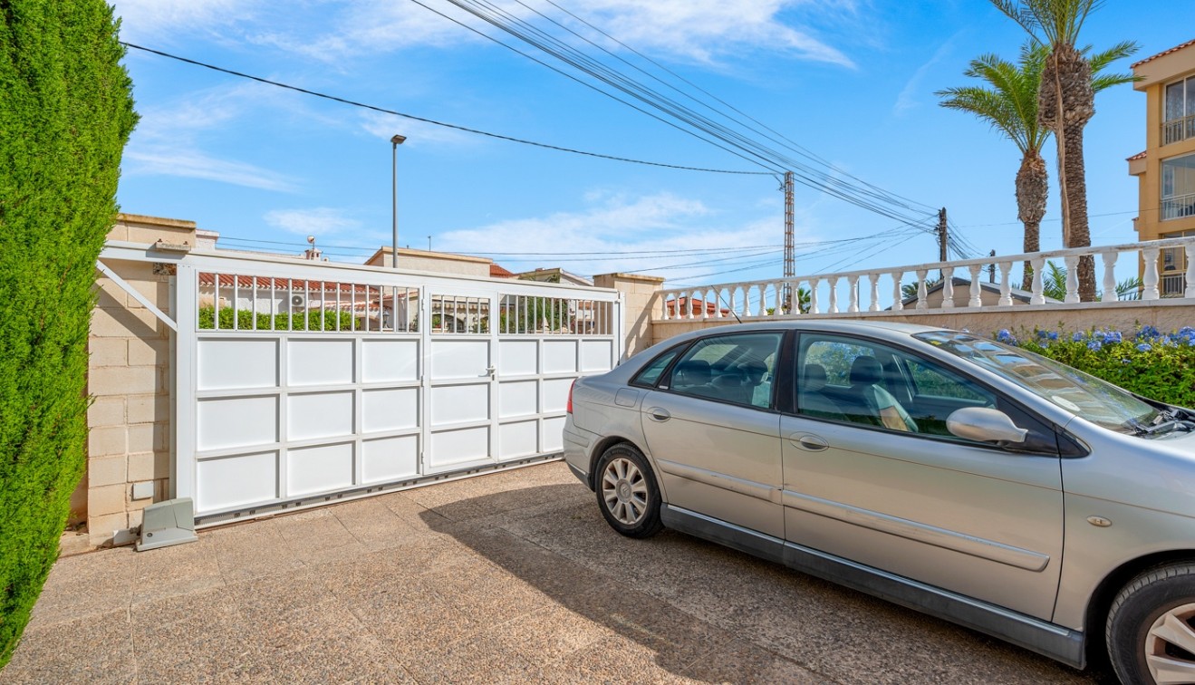 Sprzedaż - Bliźniak - Orihuela costa - Punta Prima