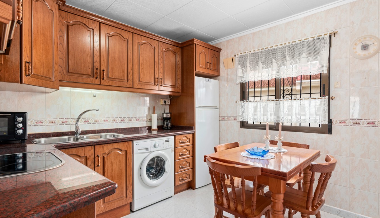 Sprzedaż - Bungalow - Torrevieja