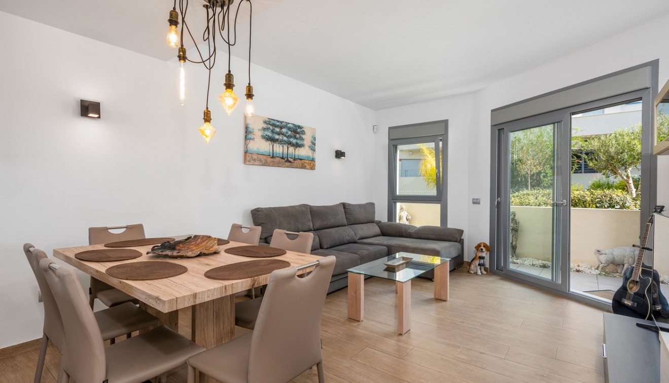 Sprzedaż - Chalet - Torrevieja - La veleta