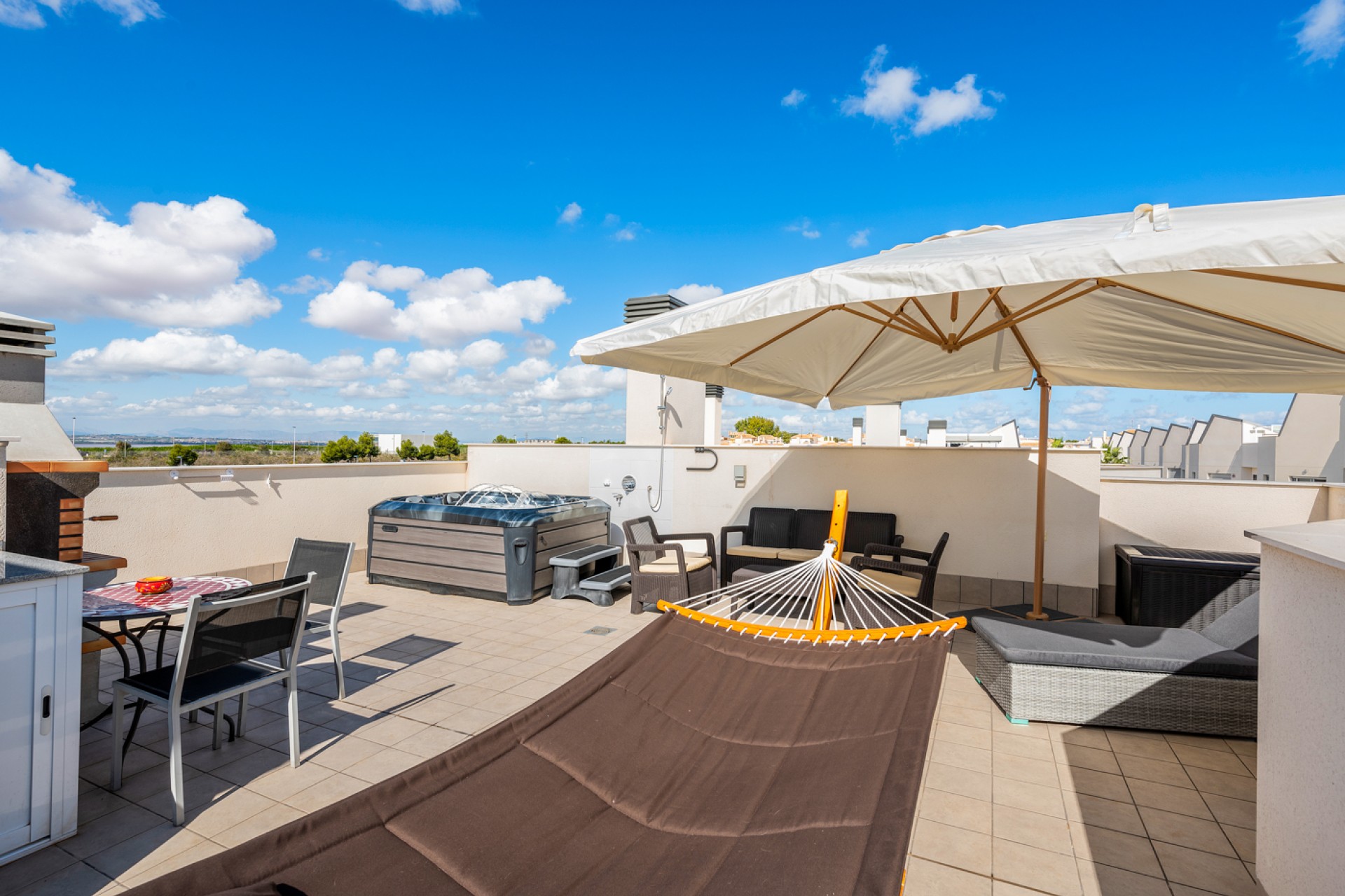 Sprzedaż - Chalet - Torrevieja - La veleta