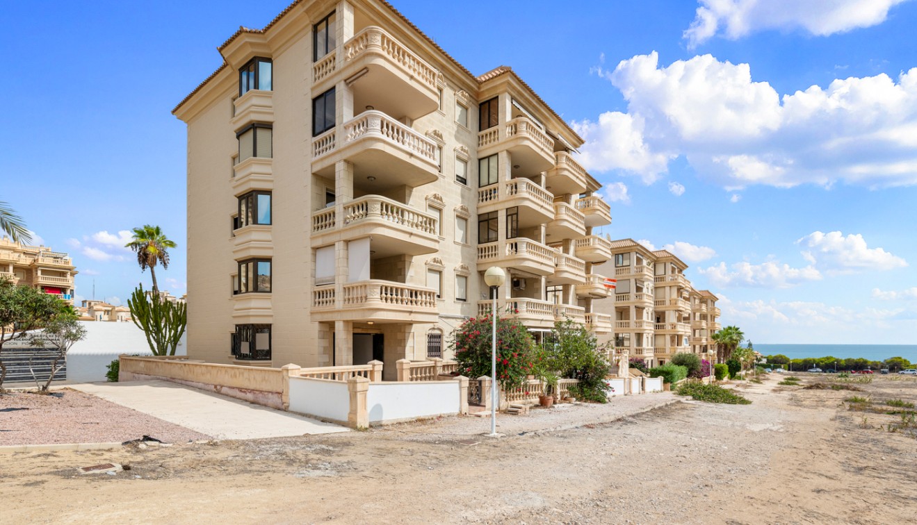 Sprzedaż - Ground Floor - Guardamar del Segura