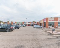 Sprzedaż - Komercyjny - La Marina