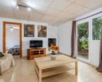 Sprzedaż - Posiadłość wiejska - Sax