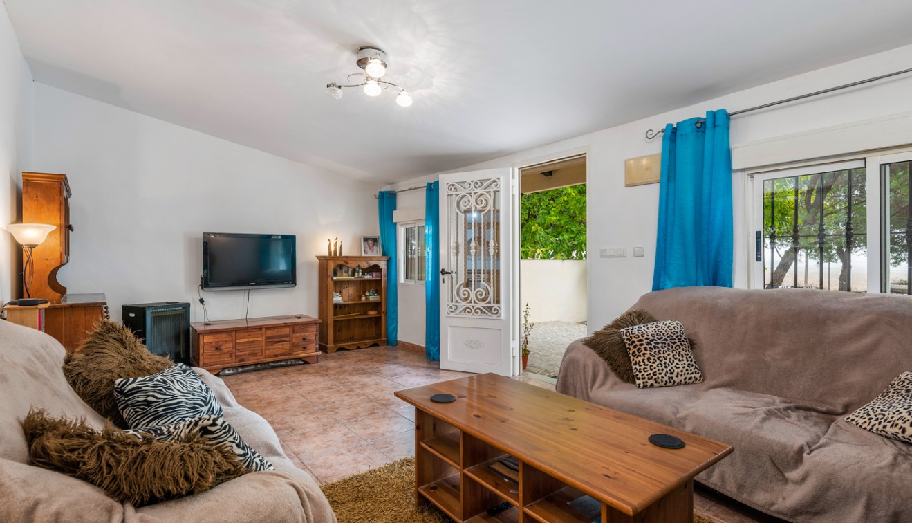 Sprzedaż - Posiadłość wiejska - Sax