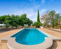 Sprzedaż - Posiadłość wiejska - Sax