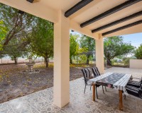 Sprzedaż - Posiadłość wiejska - Sax