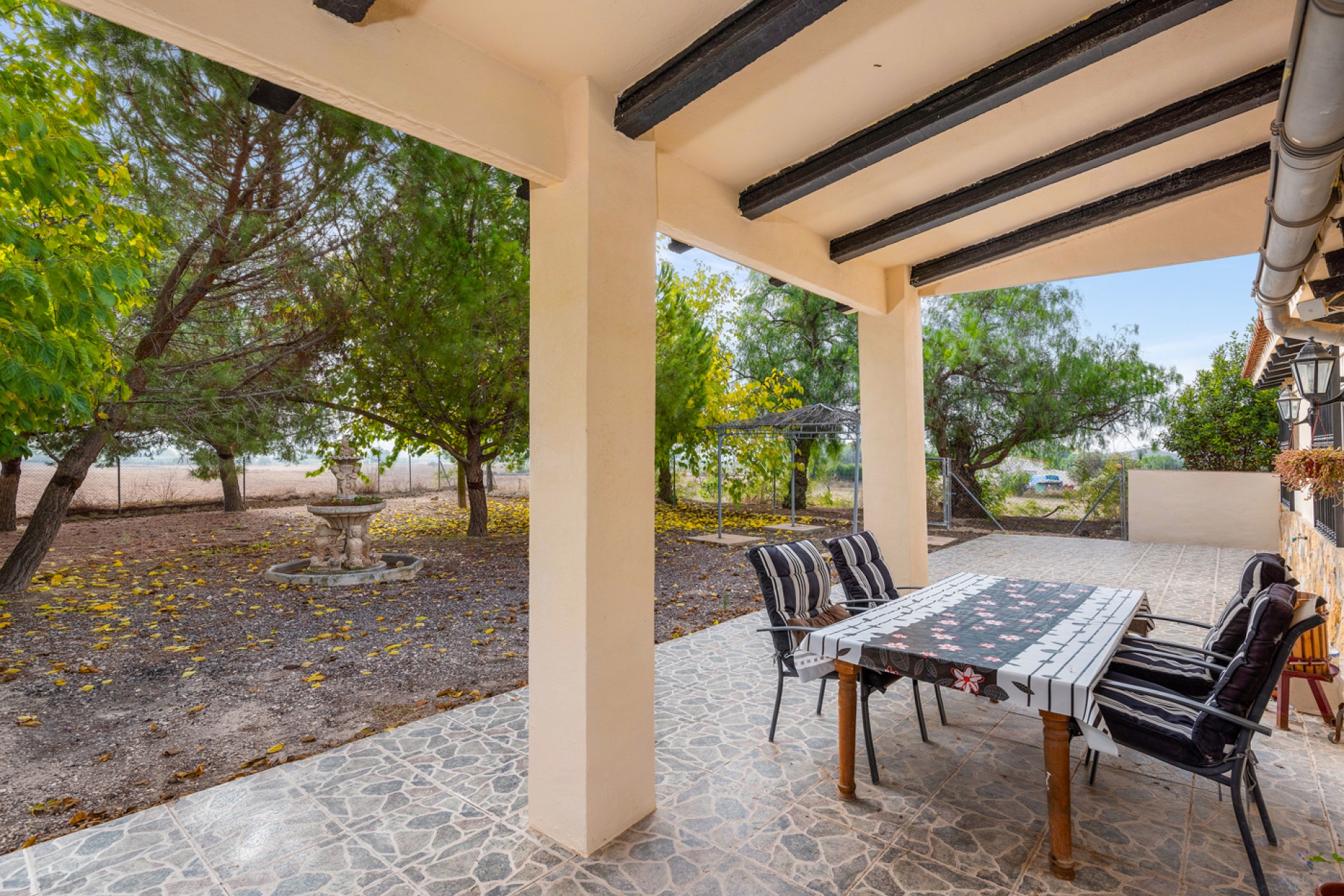 Sprzedaż - Posiadłość wiejska - Sax