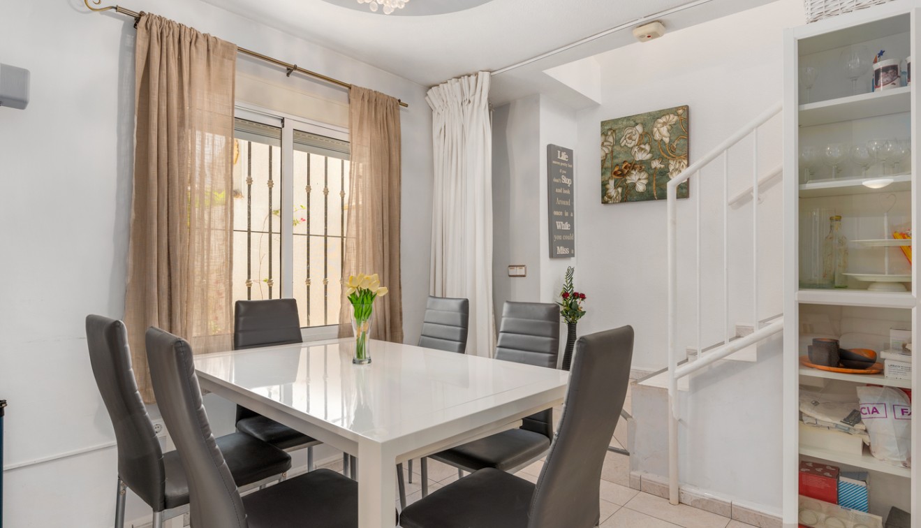 Sprzedaż - Townhouse - Guardamar del Segura