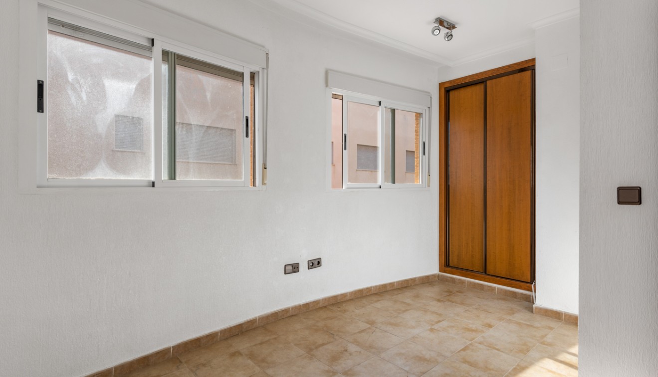 Sprzedaż - Townhouse - Guardamar del Segura