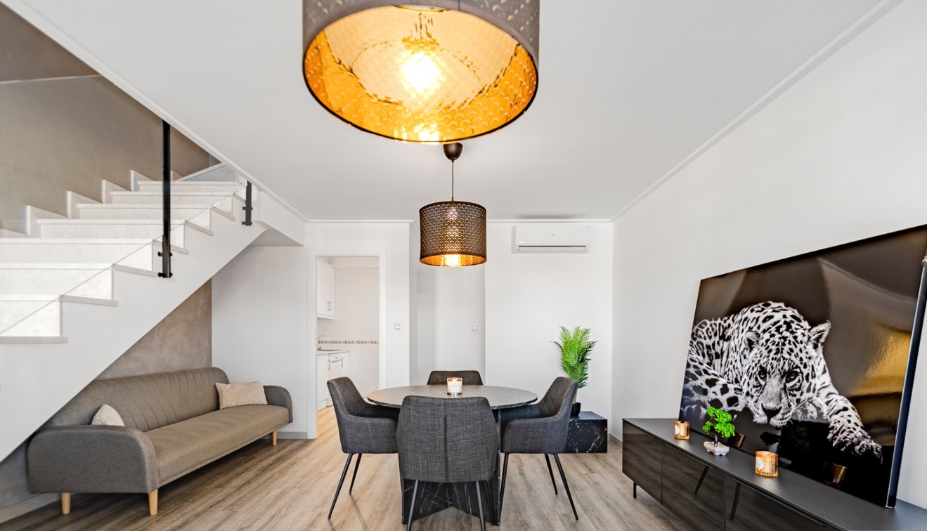 Sprzedaż - Townhouse - Los Balcones