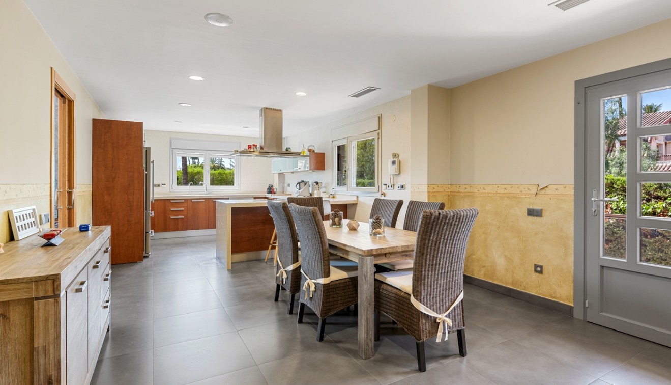 Sprzedaż - Willa - Elche/Elx