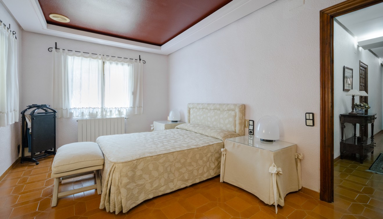 Sprzedaż - Willa - Elche/Elx