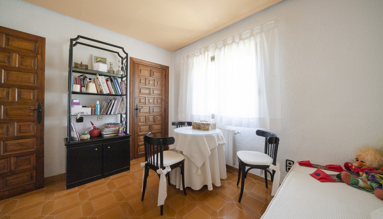 Sprzedaż - Willa - Elche/Elx