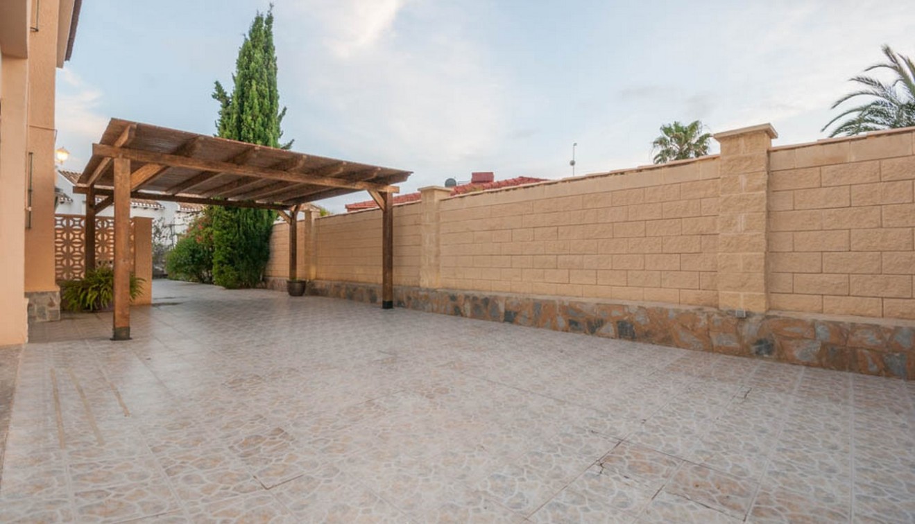 Sprzedaż - Willa - La Zenia