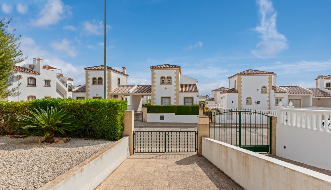 Sprzedaż - Willa - Orihuela costa - Villamartín