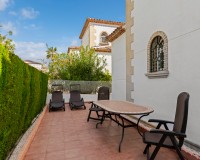 Sprzedaż - Willa - Orihuela costa - Villamartín