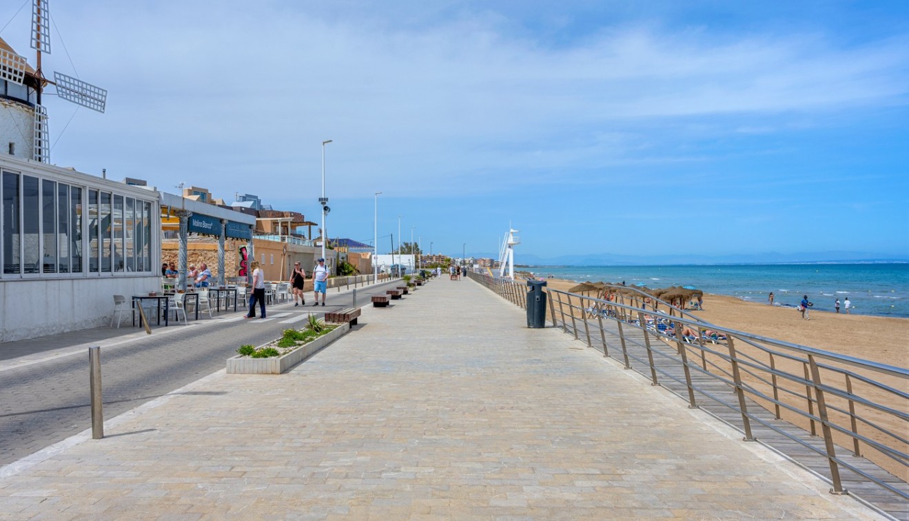 Sprzedaż - Willa - Torrevieja - La Mata