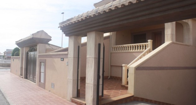 Town House - Nieuwbouw - Torrevieja - RD-84536