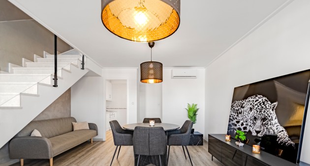 Townhouse - Sale - Los Balcones - A-003386