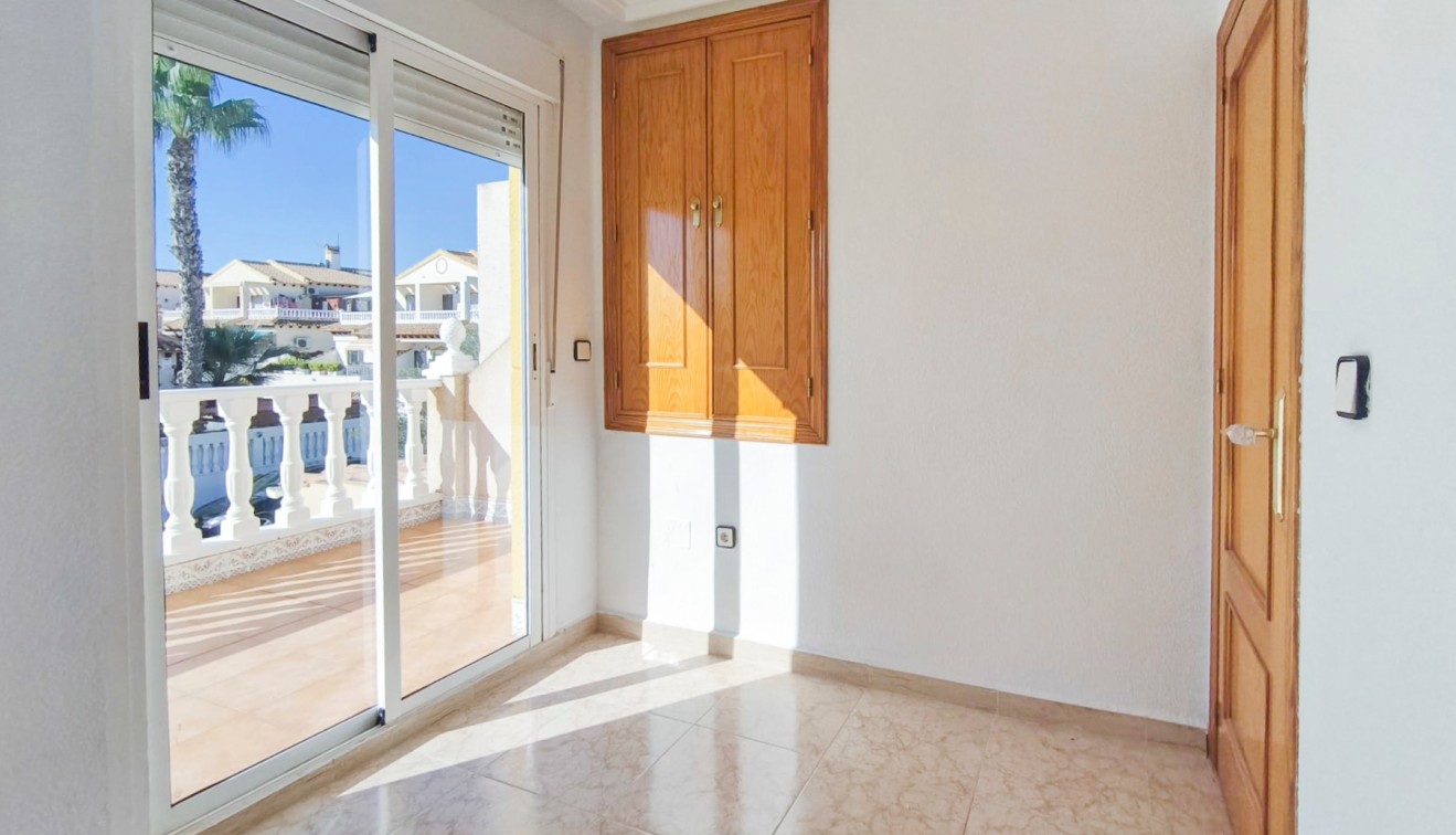 Venta - Bungalow - Orihuela costa - Los Altos