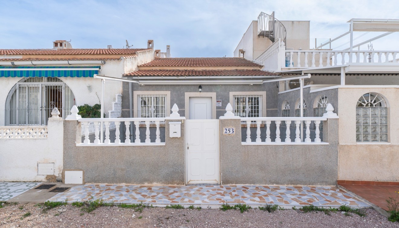 Venta - Bungalow - Torrevieja - El chaparral