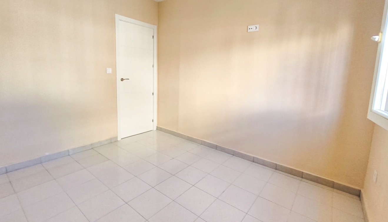 Venta - Bungalow - Torrevieja - Lago jardin