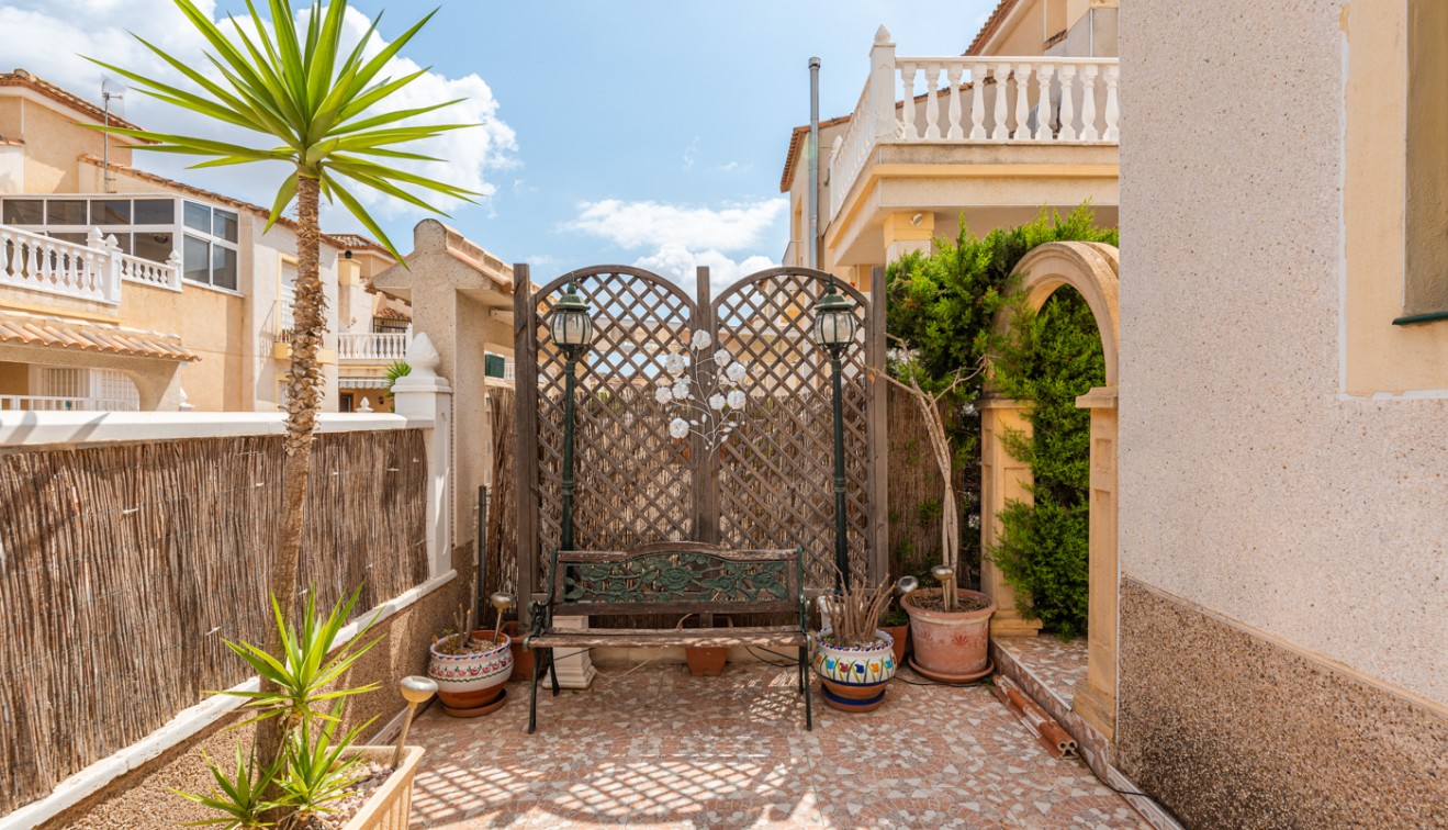 Venta - Chalet - Algorfa - Algorfa - Urb. Montebello