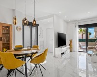 Venta - Chalet - Benijófar