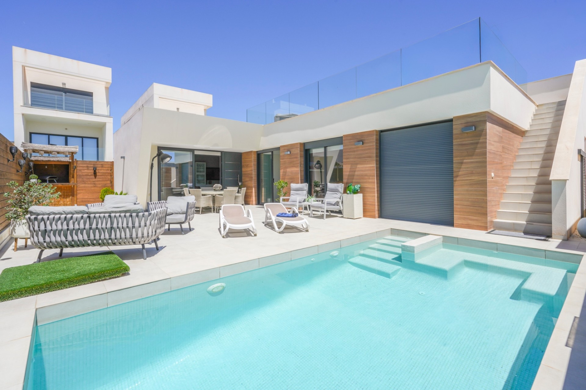 Venta - Chalet - Benijófar