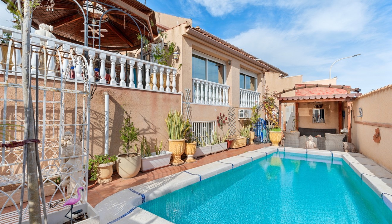 Venta - Chalet - Ciudad Quesada - Rojales