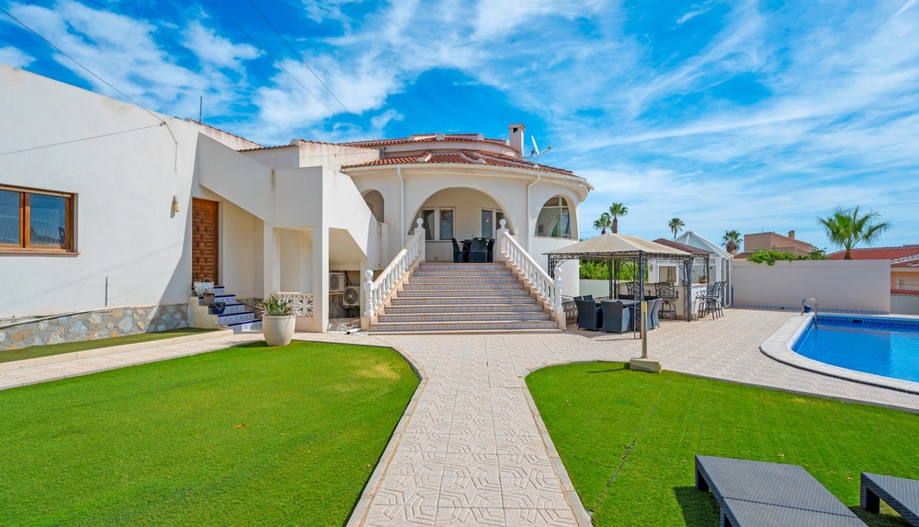 Venta - Chalet - Ciudad Quesada - Rojales