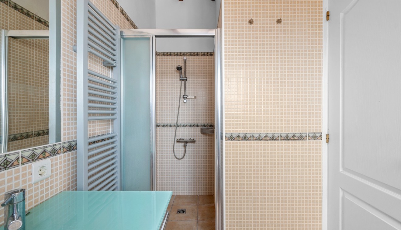 Venta - Chalet - La Nucia - El tossal