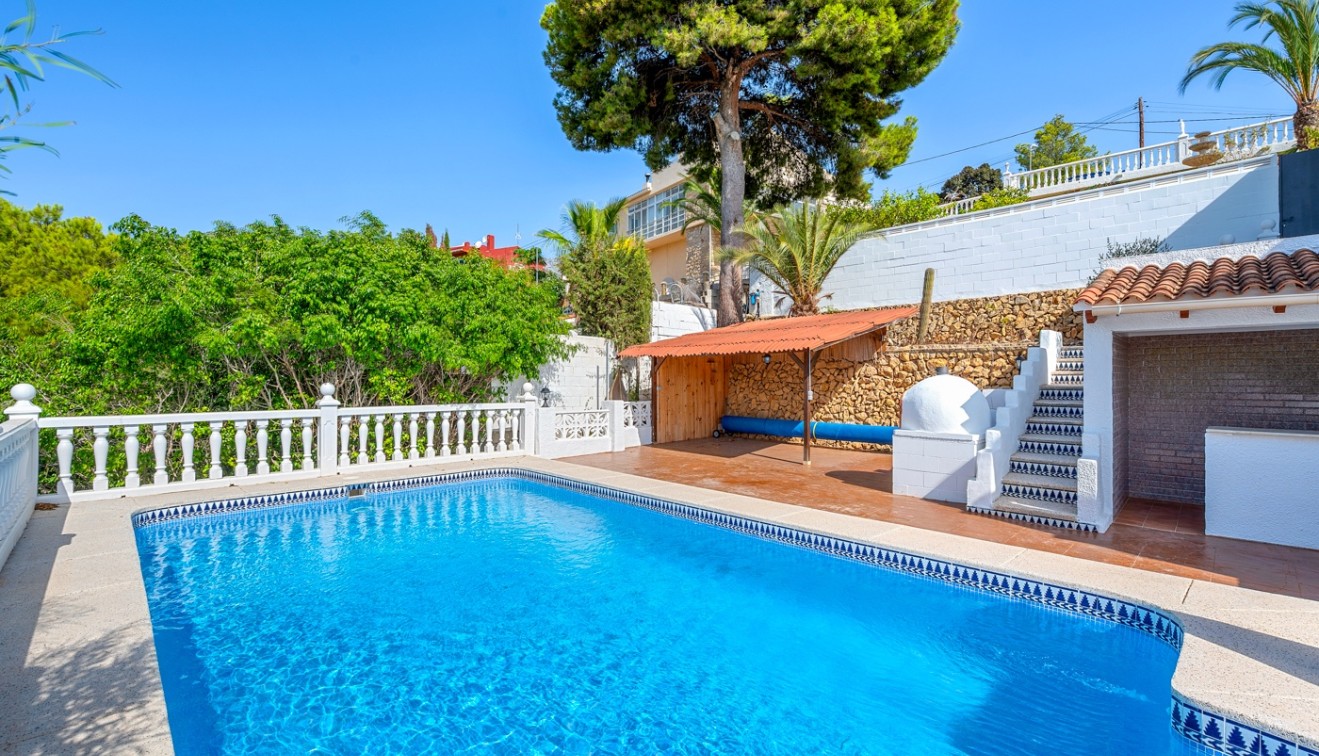 Venta - Chalet - La Nucia - La nucia