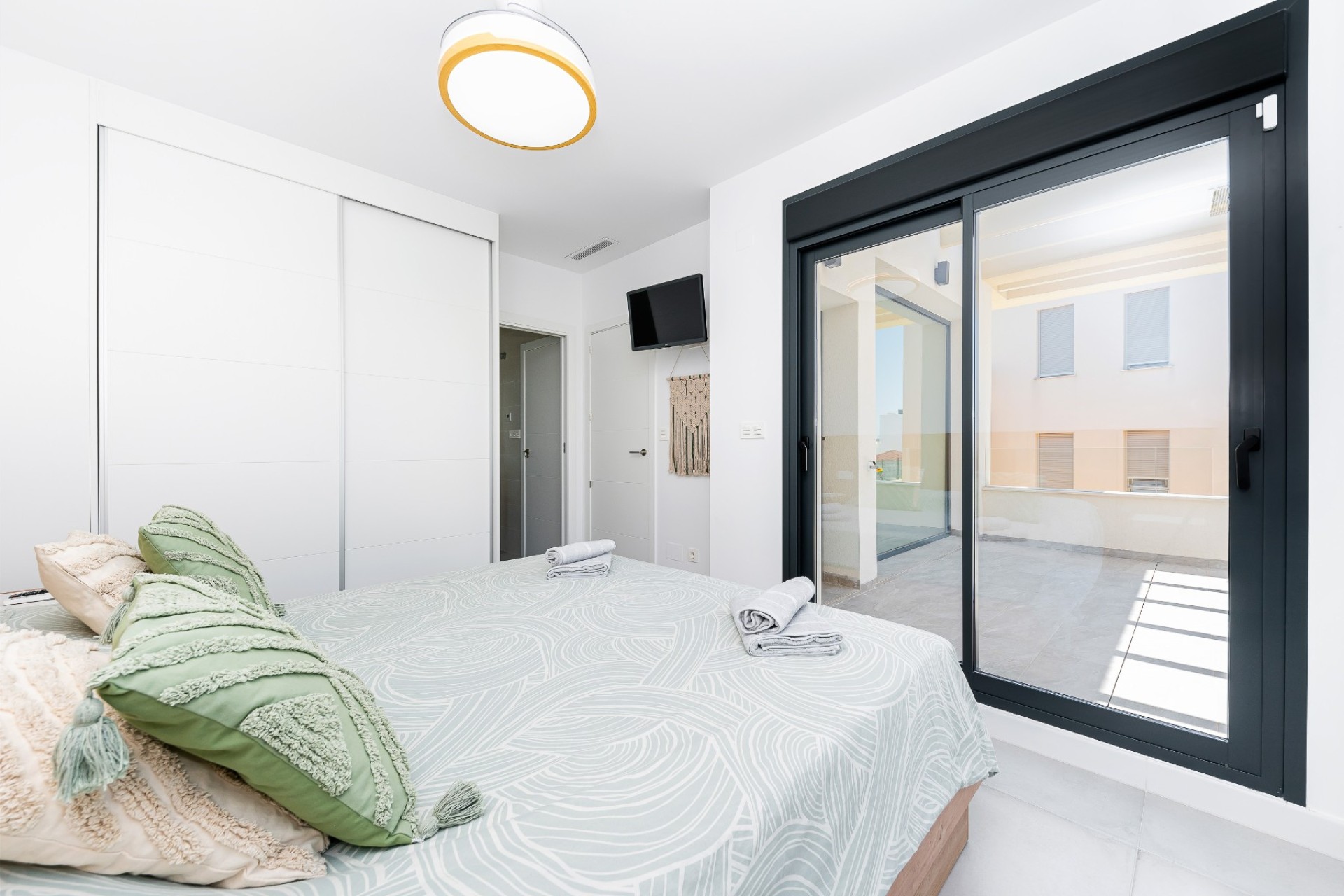 Venta - Chalet - Los Montesinos