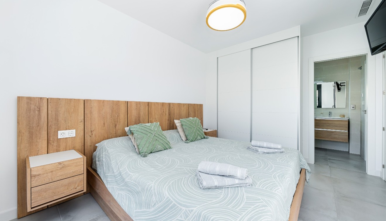 Venta - Chalet - Los Montesinos